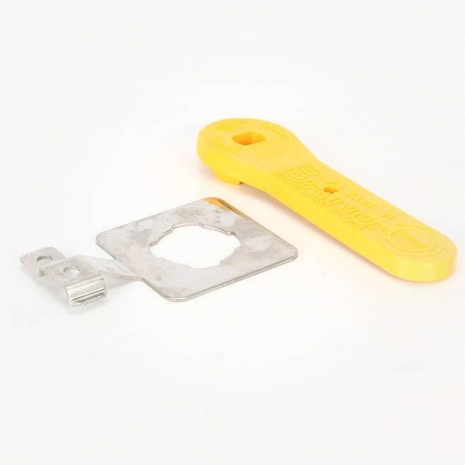 Valve Accessory: Locking Device