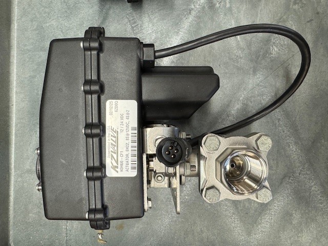 KZ-S8F22K0HU0CF1 1" FULL PORT NH3 ELECTRIC VALVE, EH2